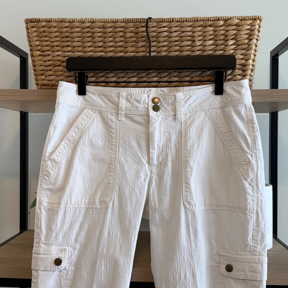 L.L. Bean Mid Rise Favorite Fit Slim Straight Leg Cotton Everyday Ankle Pant, 8P - Picture 2 of 8